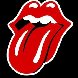 Meet your Posher, Chanel